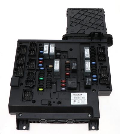A-06-75981-004 | Genuine Freightliner® Cascadia Fuse Box Power Distribution Module
