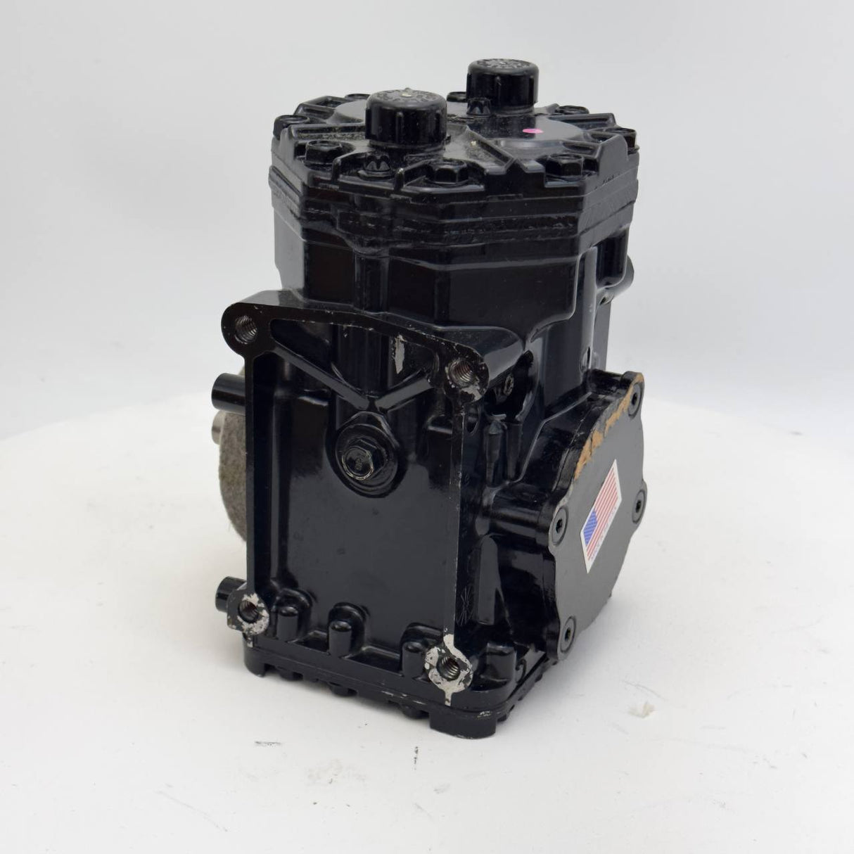 2502460C91 Genuine International® A/C Air Conditioner Compressor