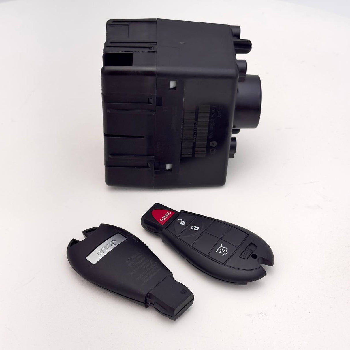 05026364AM | Genuine Mopar® Wireless Ignition Node Module