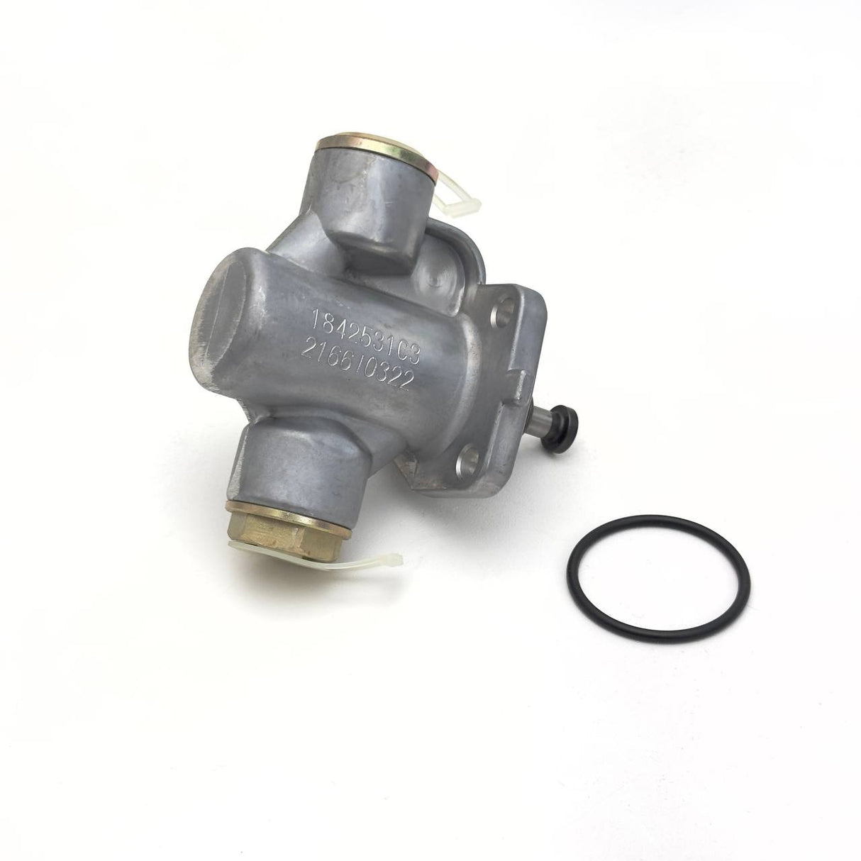 0-440-008-201 | Genuine International® Low Pressure Fuel Pump