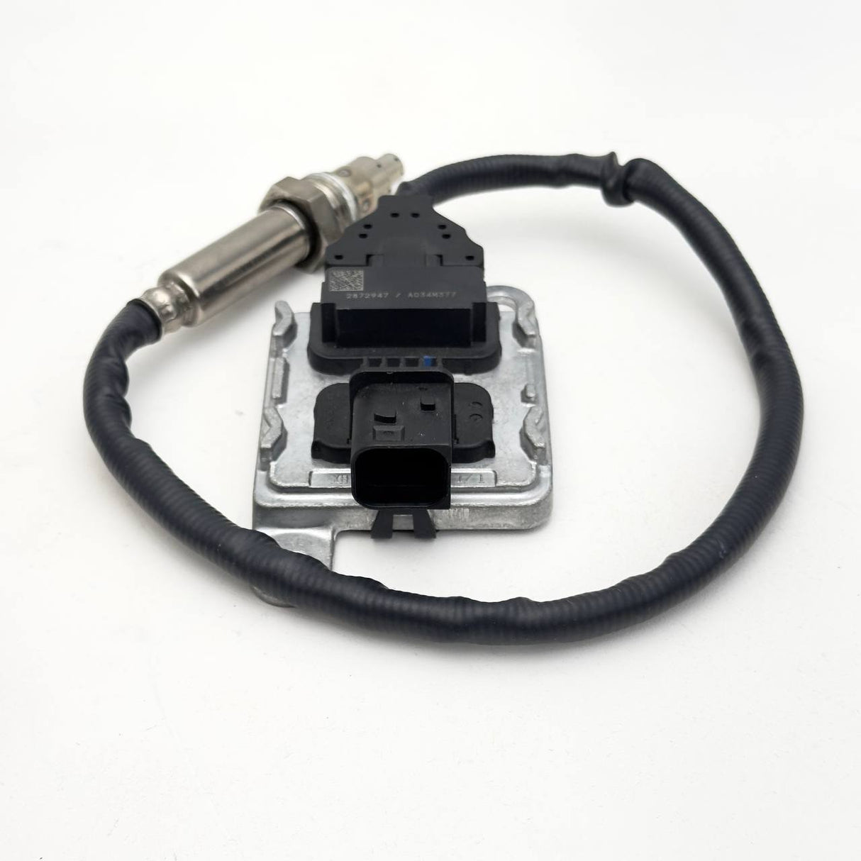 1906307 | Genuine Cummins® NOx Nitrogen Oixide Sensor
