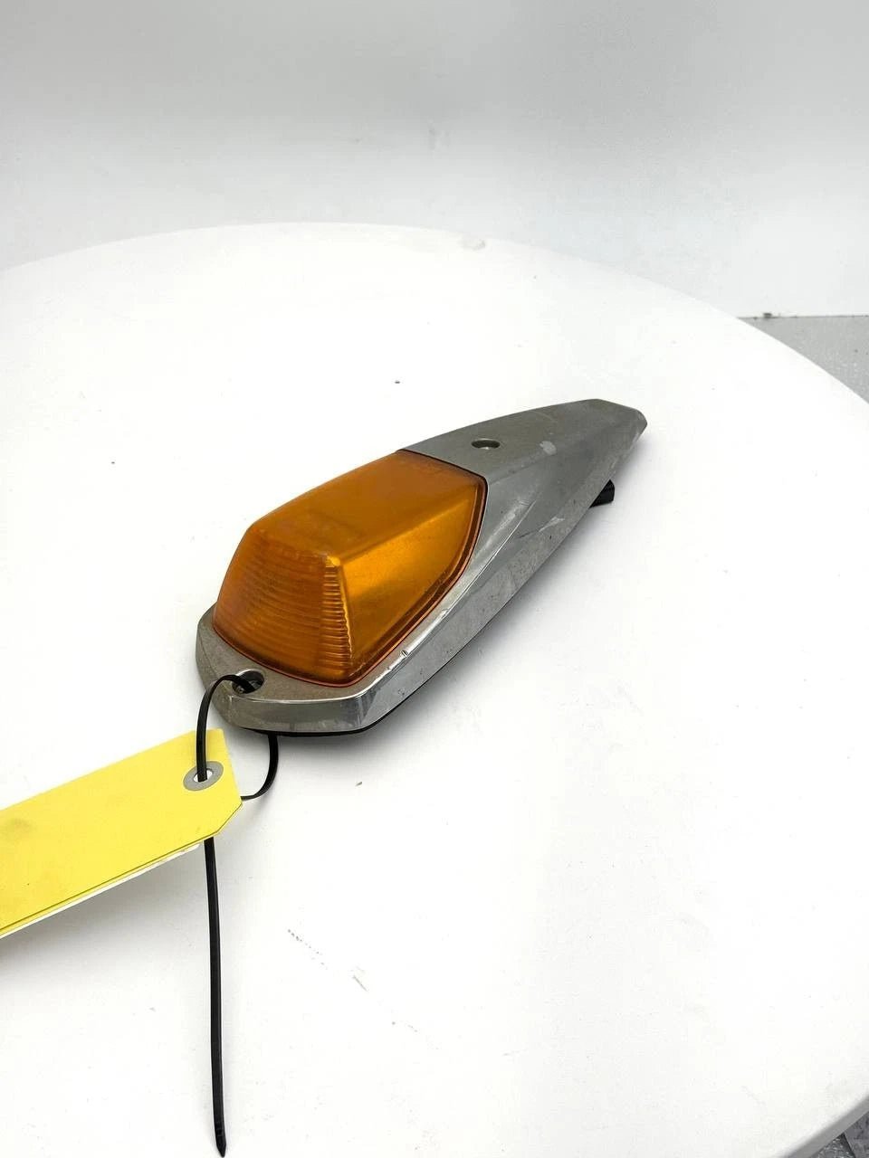 KWP541120100 | Genuine Paccar® Lamp Roof Marker