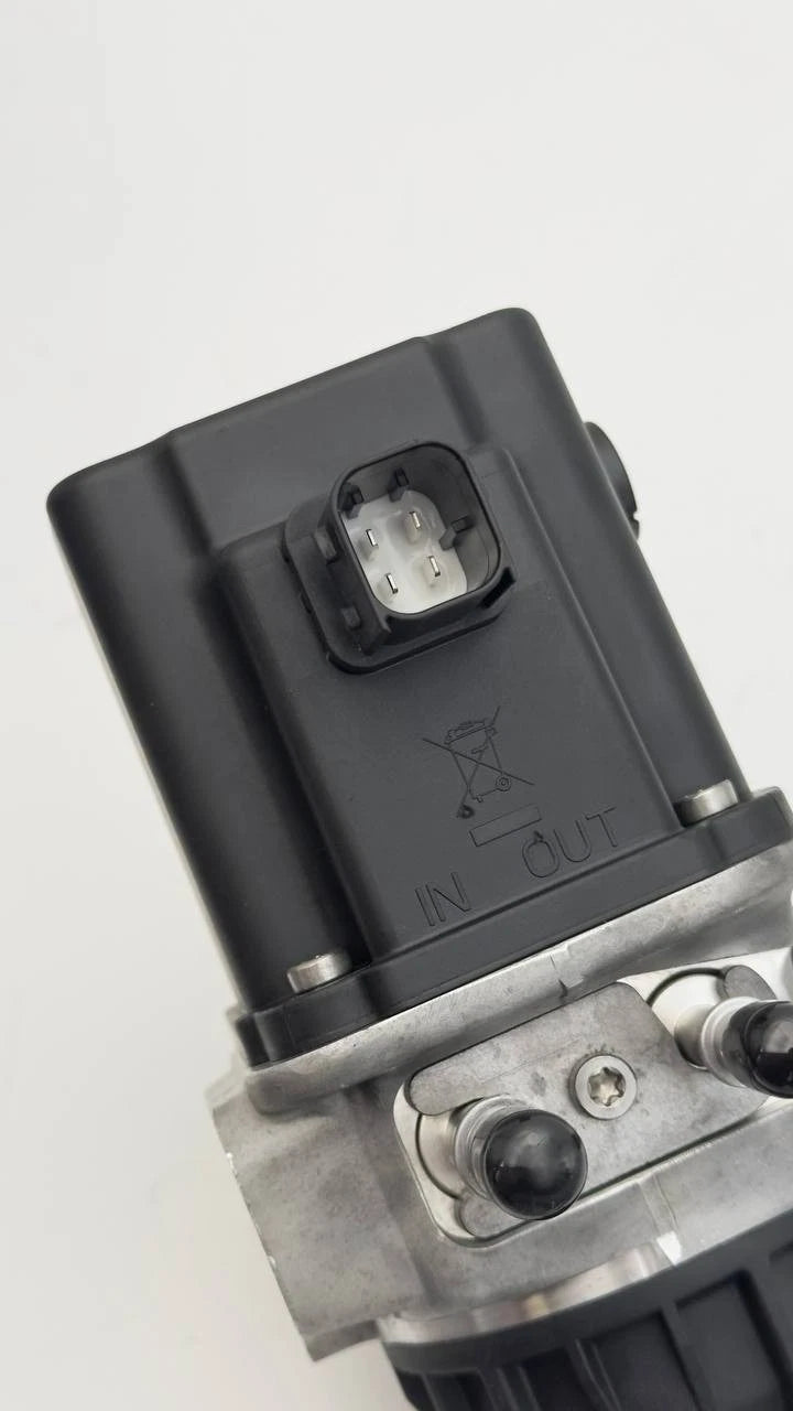 5509448 | Genuine Cummins® Doser Fluid Supply Module For EPA21 15L ISX/QSX