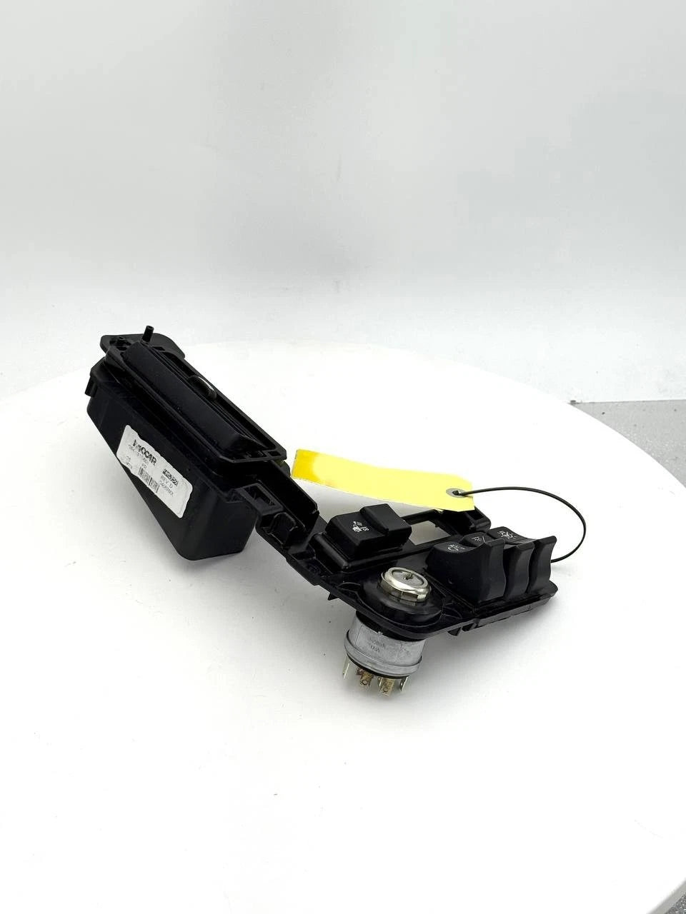 S64‑1313 | Genuine Kenworth® Ignition Panel Dash Panel