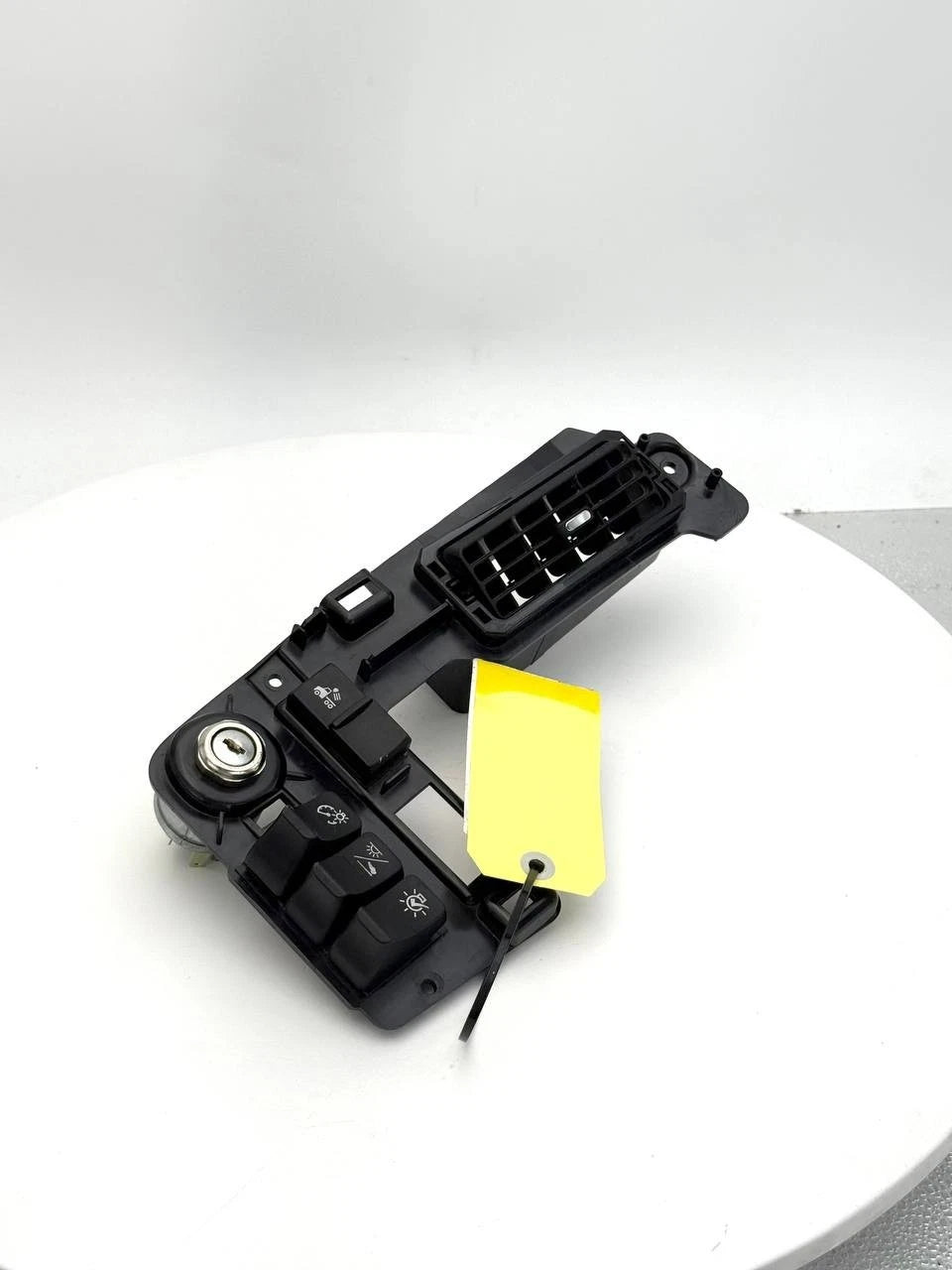 S64‑1313 | Genuine Kenworth® Ignition Panel Dash Panel