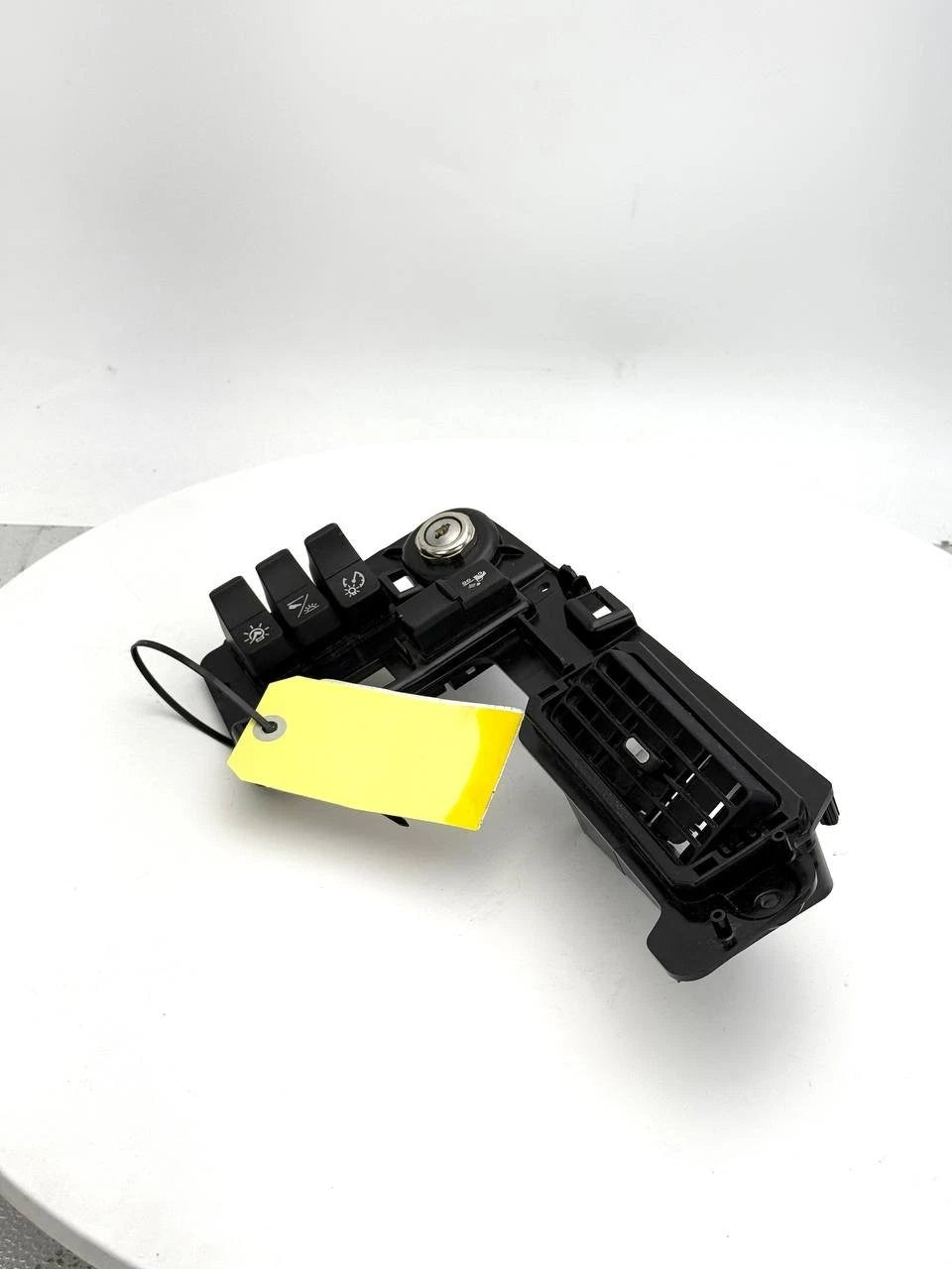 S64‑1313 | Genuine Kenworth® Ignition Panel Dash Panel