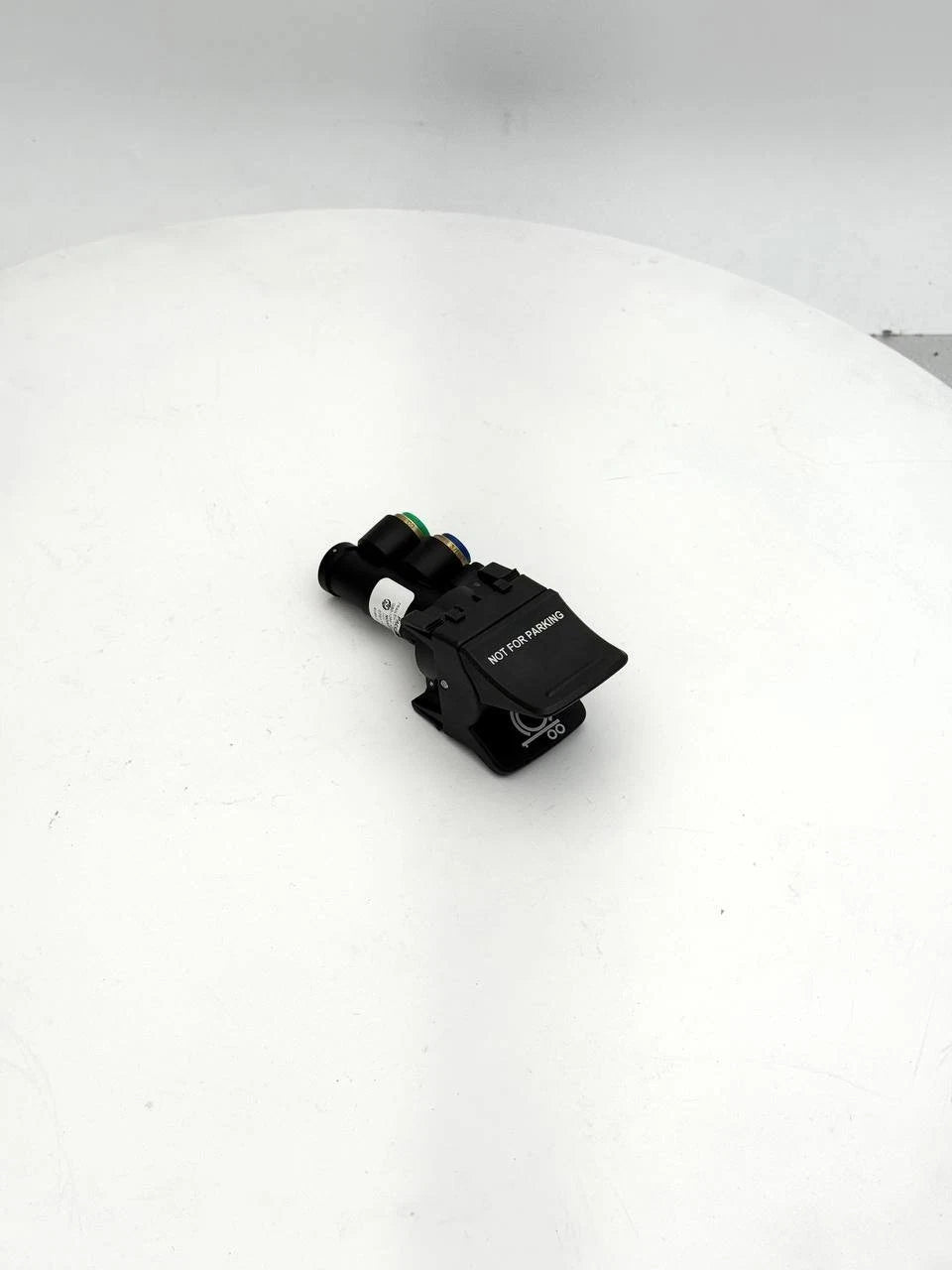 G90-1260-001 | Genuine Paccar® Brake - Compact Trailer Hand Self Return