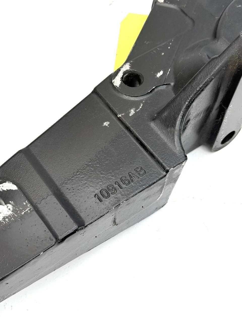 M11-8383M00 | Genuine Paccar® Exhaust Bracket