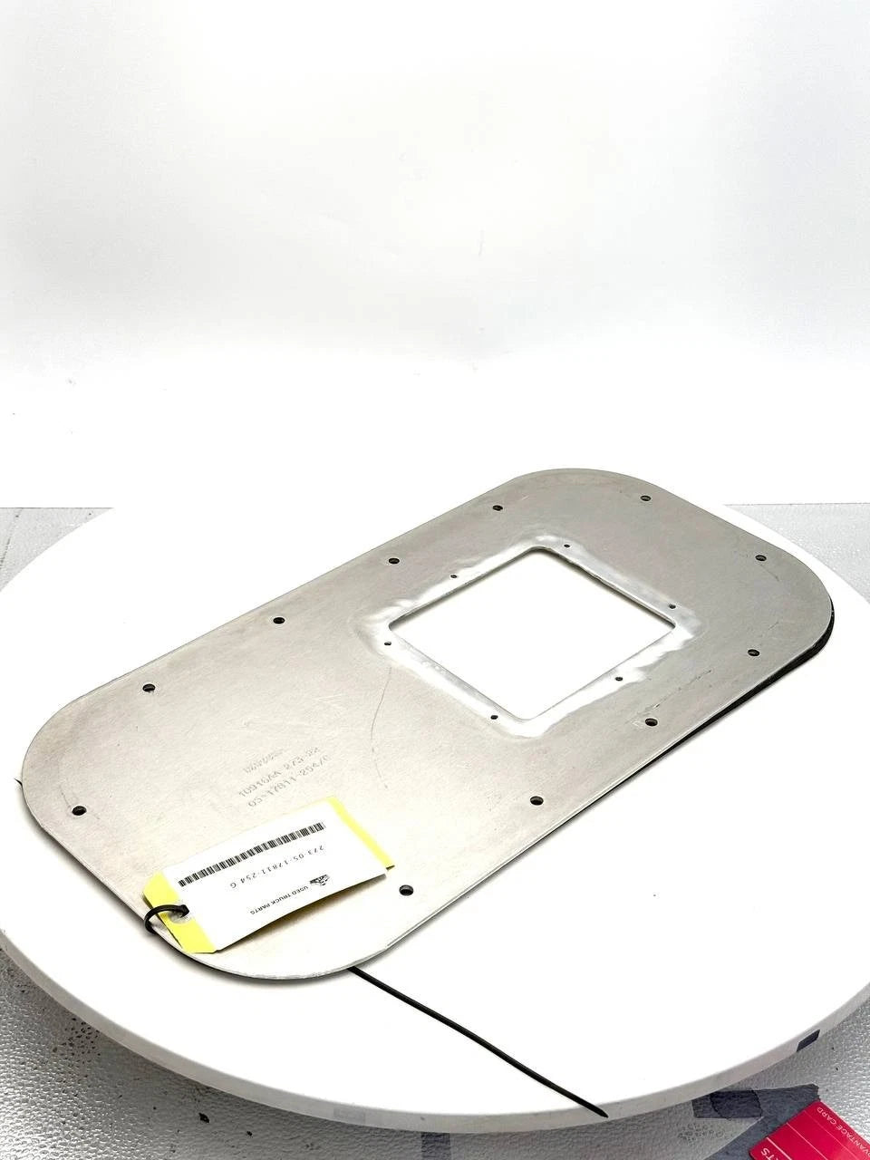 0517811254 | Genuine Paccar® Aluminum Shifter Plate