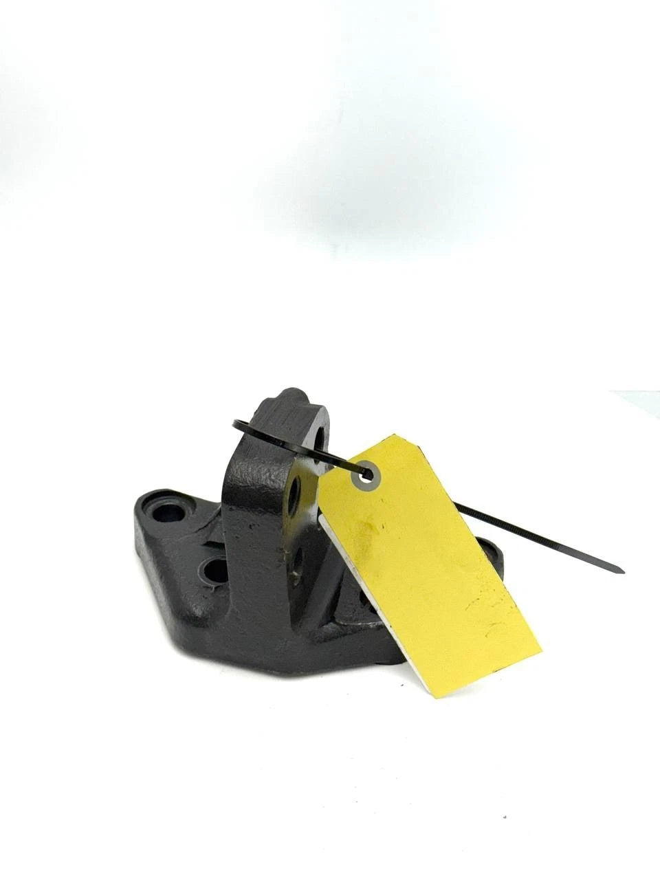 2139938 | Genuine Paccar® Engine Mounting Bracket Left Hand Rear