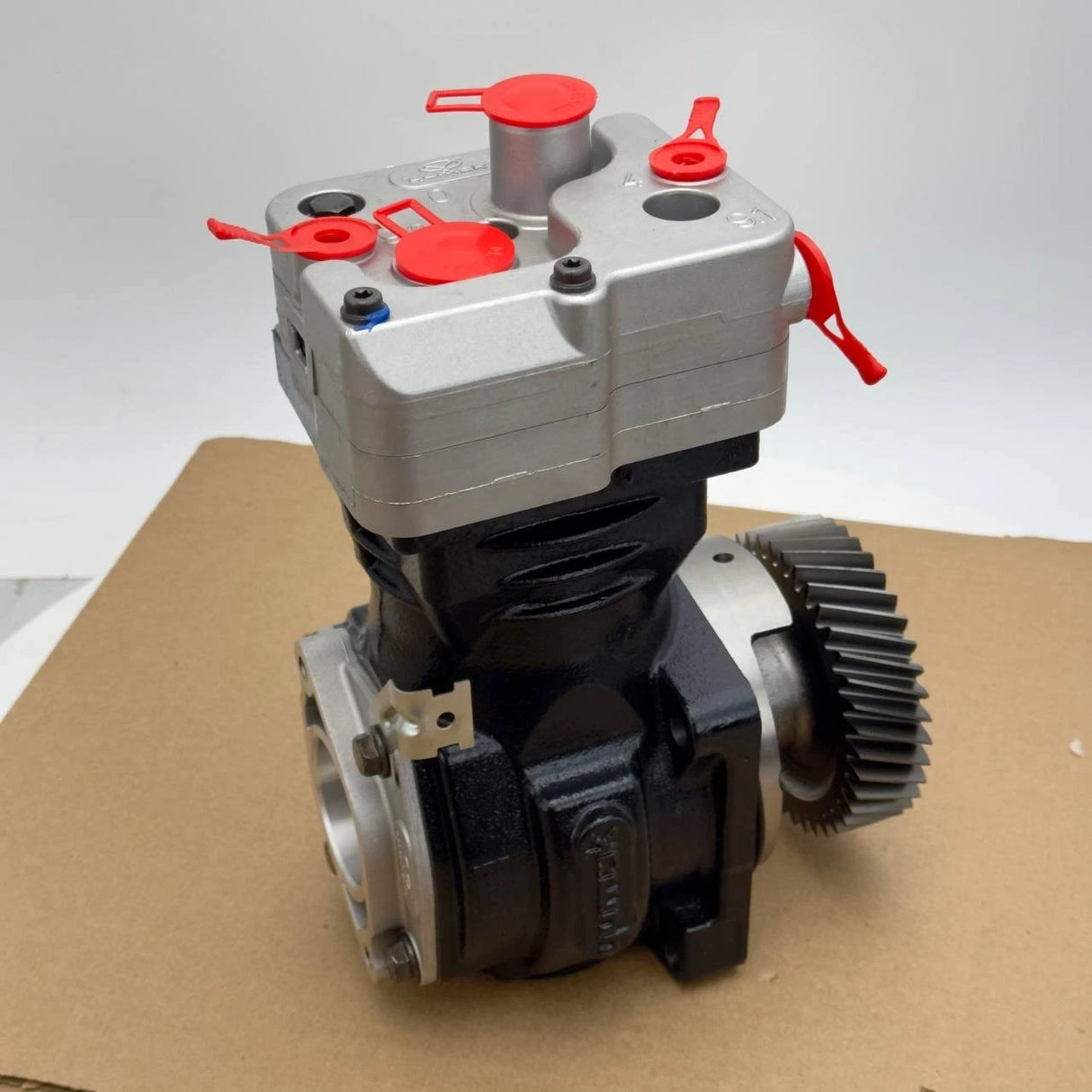 1100-210-003 | Yumak® Single-Cylinder Compressor 352 cc For OM 924, 906