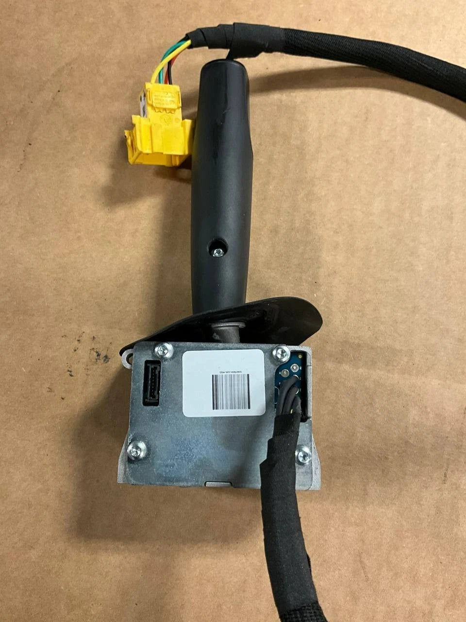 Q21-6117-292 | Genuine Paccar® Shift Stalk Control