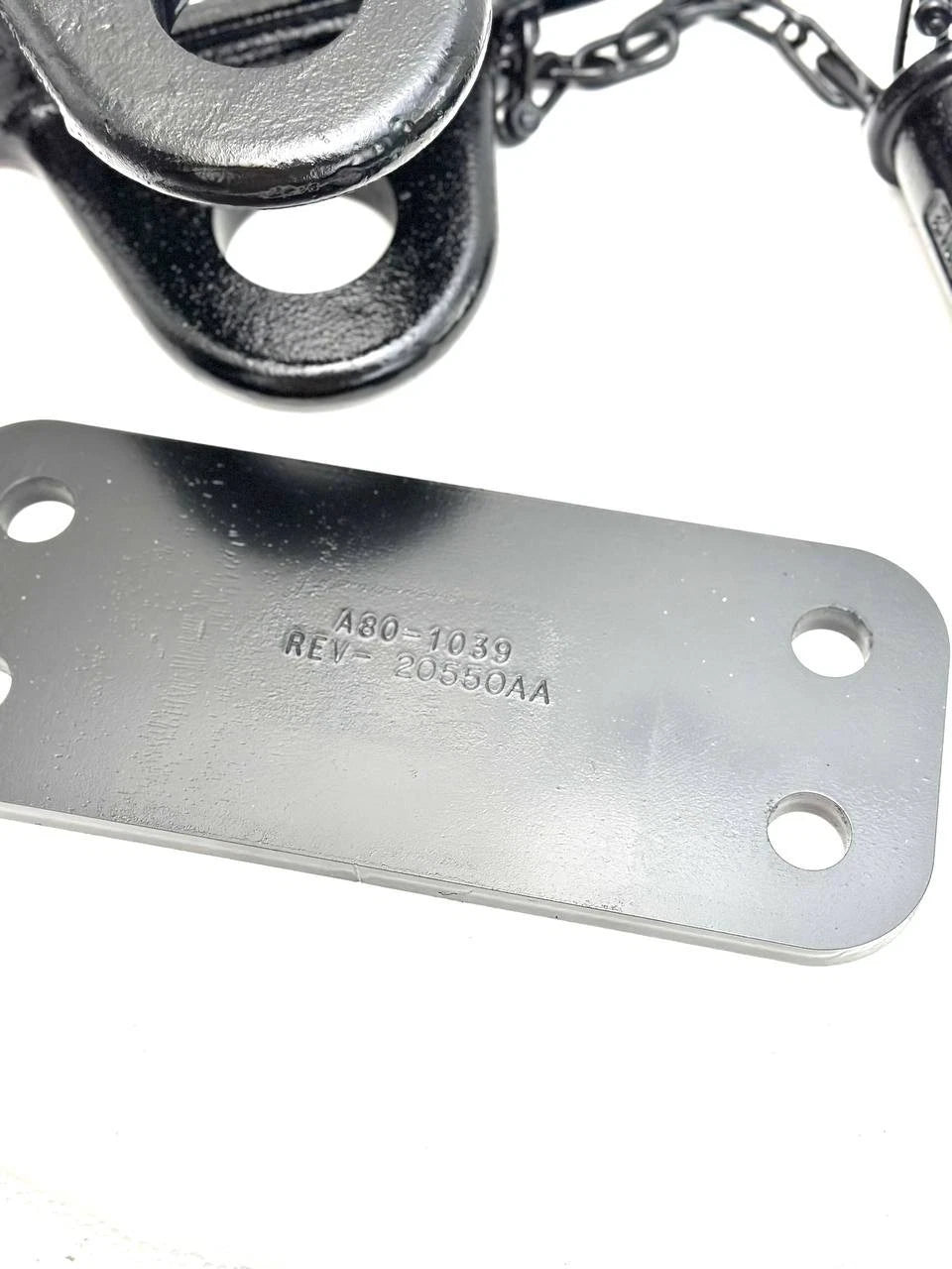 A201035 | Genuine Paccar® Front Tow Hitch Assemblу W/Bolts