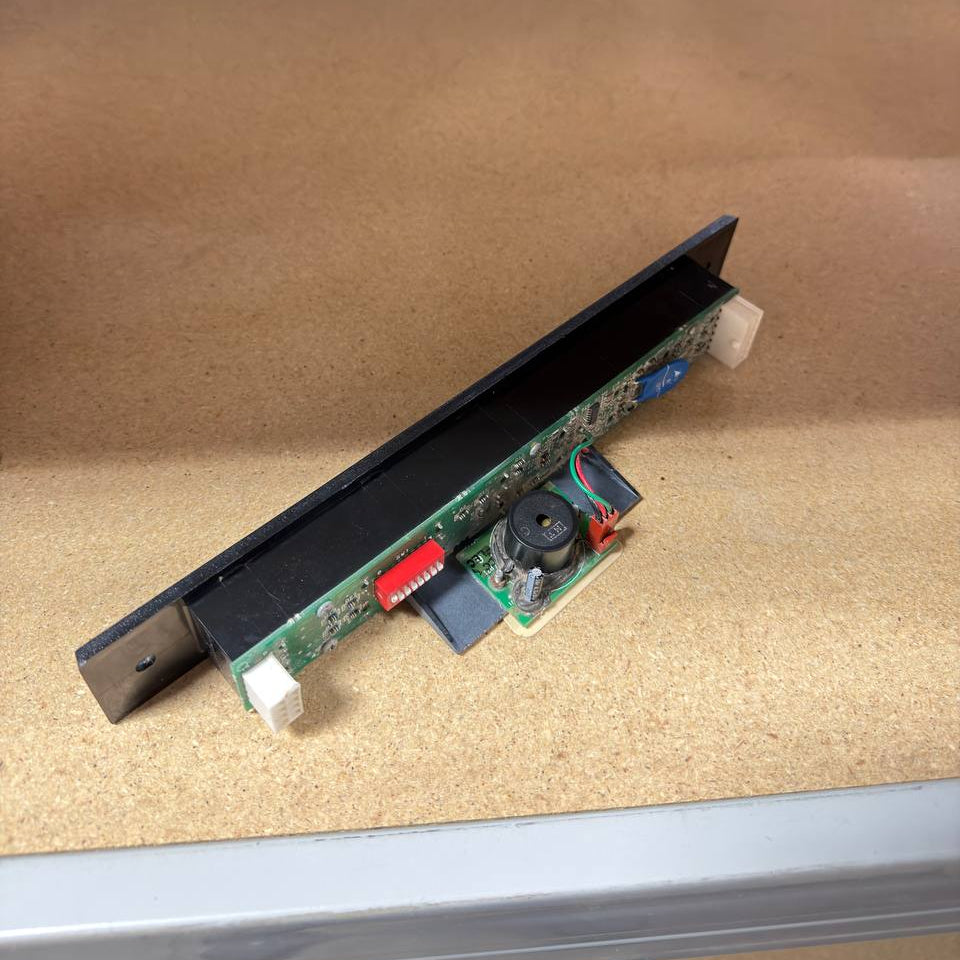 32160-01 | Genuine Paccar® Warning Indicator Light Module