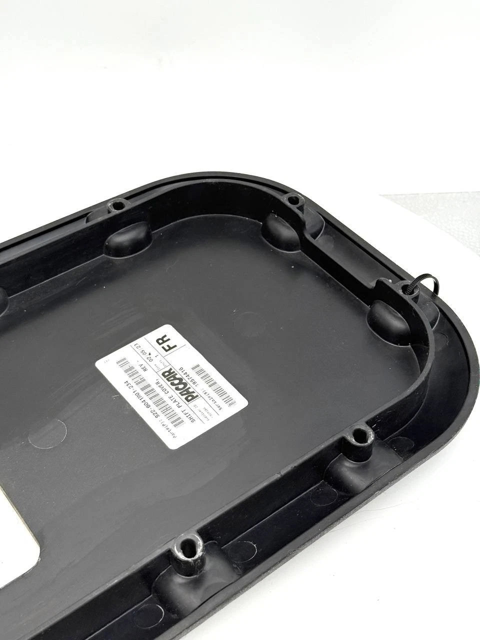 05-17799 | Genuine Paccar® Custom Fit Shift Plate Cover With Cutout