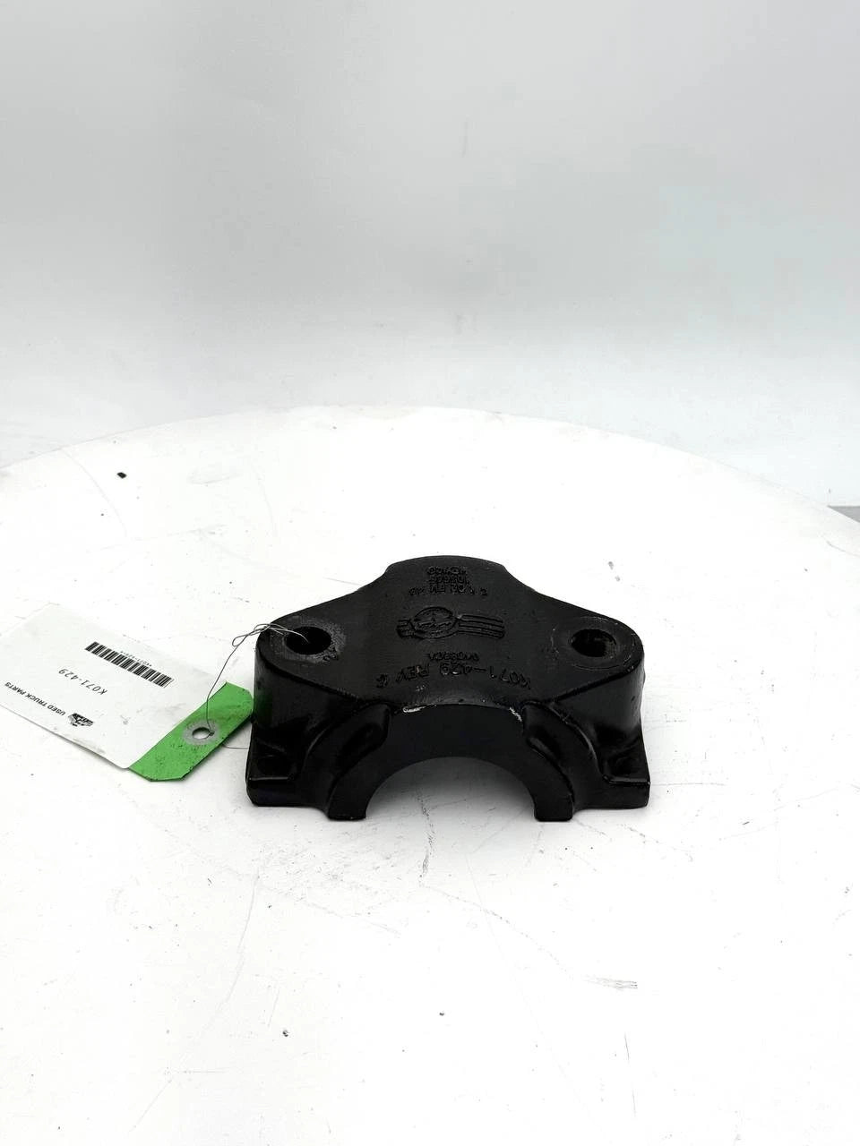 BWP KW7E | Genuine Paccar® Frame Cap Bracket