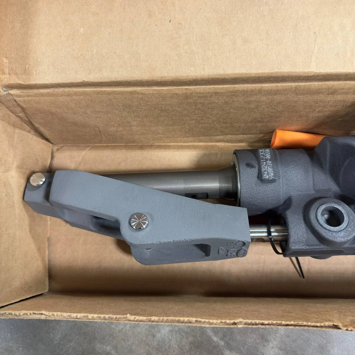 8M0208402 | Genuine Mercury MerCruiser® Steering Cylinder Power