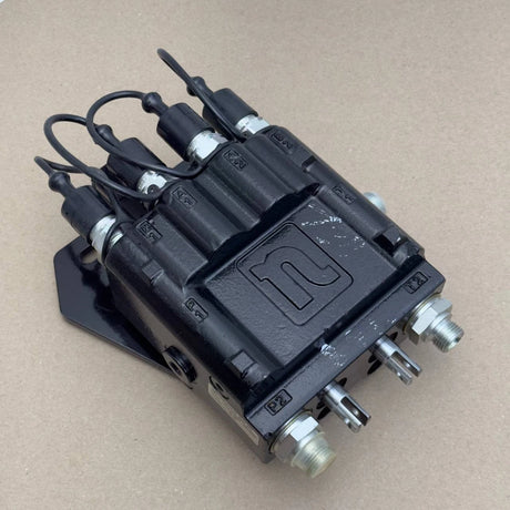 Cnh Control Module Clips Previous Next