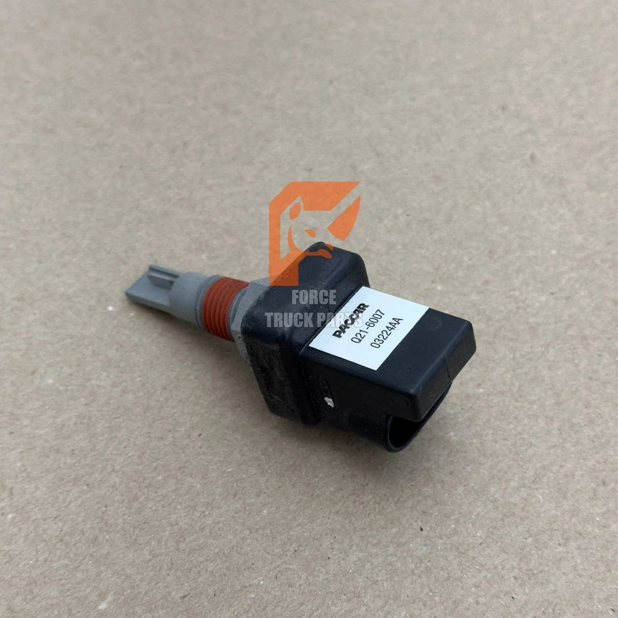 Q21-6007S | Genuine Paccar® Engine Coolant Level Sensor